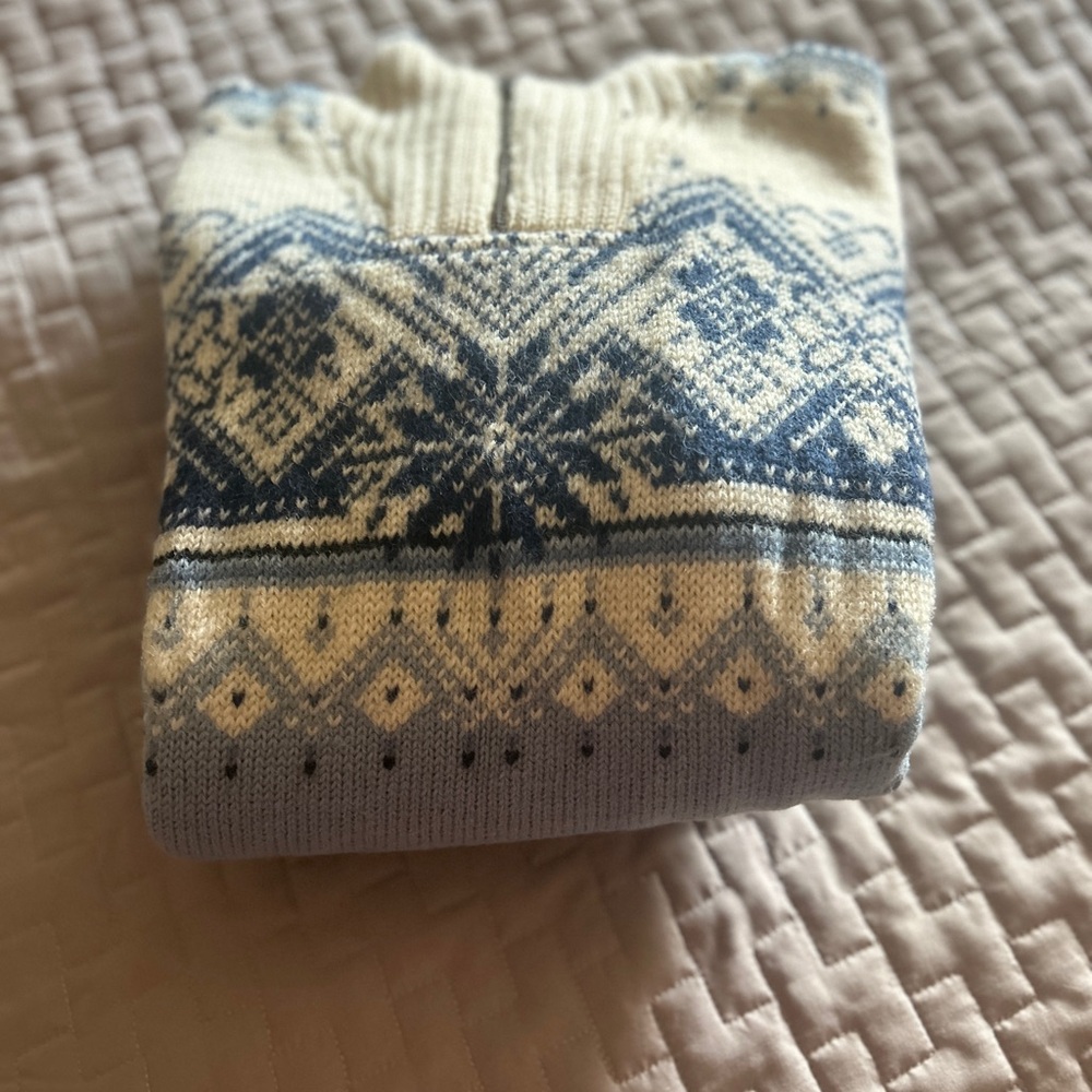 Dale of Norway Blue and Cream  Sweater